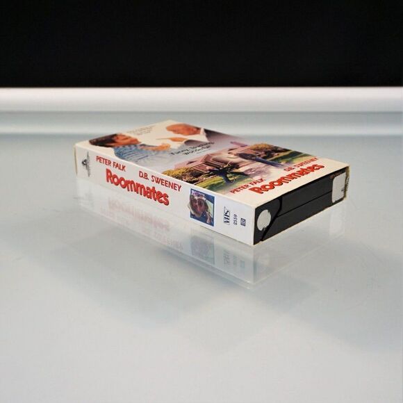 Roommates VHS 1998 Movie Peter Falk D.B. Sweeney - Picture 4 of 4